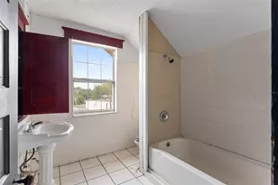 841 W Lemon St, Lakeland, FL 33815 - Photo 16
