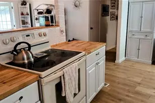 8043 Little Tee Ln, Brooksville, FL 34613 - Photo 14