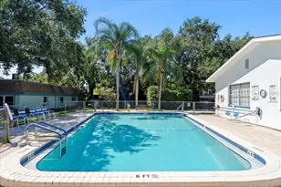 200 Glennes Ln, Dunedin, FL 34698 - Photo 34