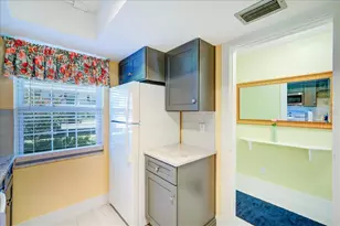 200 Glennes Ln, Dunedin, FL 34698 - Photo 6