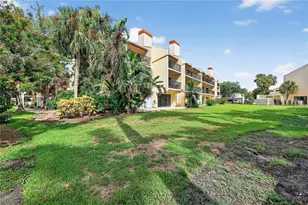 7550 Sunshine Skyway Ln S, Saint Petersburg, FL 33711 - Photo 38