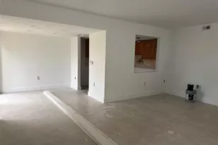 7550 Sunshine Skyway Ln S, Saint Petersburg, FL 33711 - Photo 8