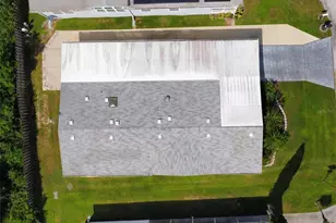 5823 Navaho Ct, Zephyrhills, FL 33542 - Photo 40