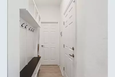 5945 Newberry Pines Avenue, Wesley Chapel, FL 33545 - Photo 8