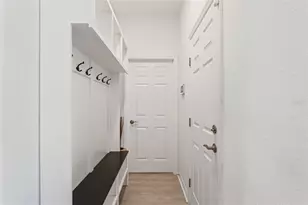 5945 Newberry Pnes Ave, Wesley Chapel, FL 33545 - Photo 8