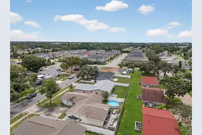 8276 91st Street, Seminole, FL 33777 - Photo 6