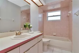 1615 Lady Bower's Trail, Lakeland, FL 33809 - Photo 44