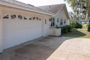 1615 Lady Bower's Trail, Lakeland, FL 33809 - Photo 56