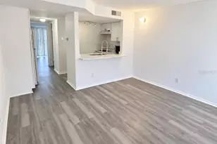 7141 E Bank Dr, Tampa, FL 33617 - Photo 2