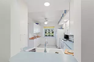 1012 Dunrobin Dr, Palm Harbor, FL 34684 - Photo 22