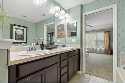 9612 Bay Grove Lane, Tampa, FL 33615 - Photo 30