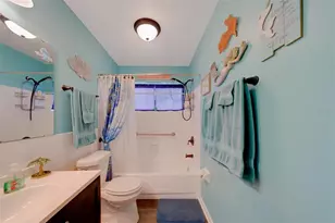 9262 140th Ln, Seminole, FL 33776 - Photo 34