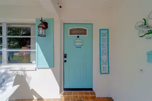 9262 140th Ln, Seminole, FL 33776 - Photo 2