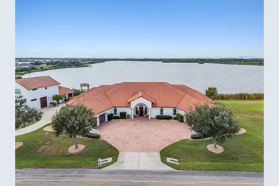3215 Gulf City Road, Ruskin, FL 33570 - Photo 1