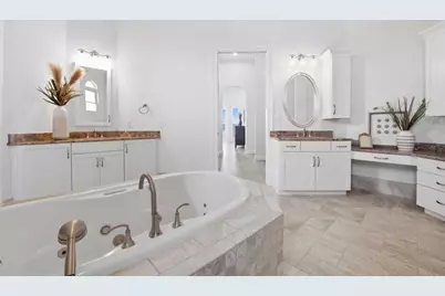 3215 Gulf City Road, Ruskin, FL 33570 - Photo 30