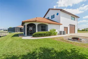 3215 Gulf City Rd, Ruskin, FL 33570 - Photo 86