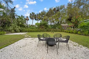 8835 W Patterson St, Tampa, FL 33615 - Photo 24