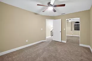 12004 W Pond Way, Tampa, FL 33635 - Photo 18