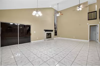 12004 W Pond Way, Tampa, FL 33635 - Photo 6