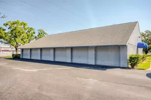 9200 Park Blvd, Seminole, FL 33777 - Photo 2