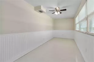 1000 49th Street N, Saint Petersburg, FL 33710 - Photo 14