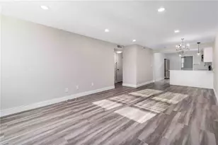 1000 49th Street N, Saint Petersburg, FL 33710 - Photo 4