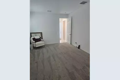 2450 Sunny Pebble Loop, Zephyrhills, FL 33540 - Photo 20