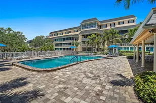 131 Bluff View Dr, Belleair Bluffs, FL 33770 - Photo 36