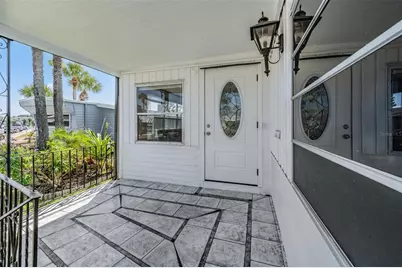 4851 W Gandy Blvd #B7L46, Tampa, FL 33611 - Photo 2