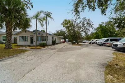 6030 Massachusetts Avenue, New Port Richey, FL 34653 - Photo 2