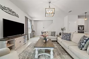 17997 Dairy Farm Ct, Land O Lakes, FL 34638 - Photo 4