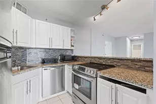 3315 58th Ave S, Saint Petersburg, FL 33712 - Photo 16