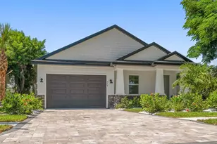 456 Chicago Ave, Dunedin, FL 34698 - Photo 1