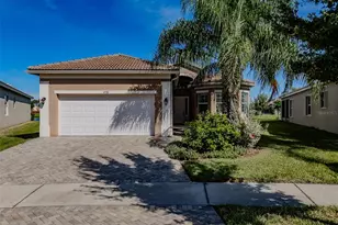 4938 Grand Banks Dr, Wimauma, FL 33598 - Photo 1