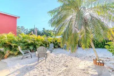 2805 Tifton Street S, Gulfport, FL 33711 - Photo 30