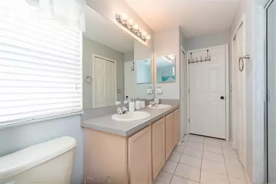 18102 Nassau Point Drive, Tampa, FL 33647 - Photo 46