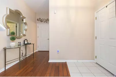 18102 Nassau Point Drive, Tampa, FL 33647 - Photo 6