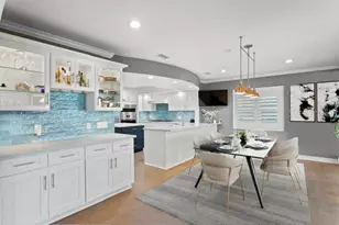 8488 35th Ave N, Saint Petersburg, FL 33710 - Photo 14