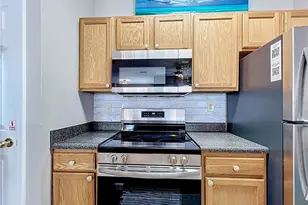 10764 70th Ave, Seminole, FL 33772 - Photo 12
