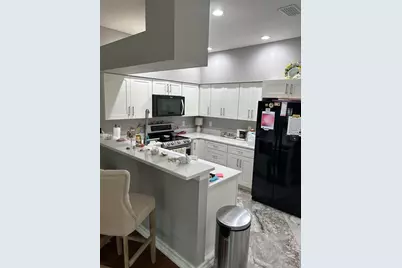 2670 Resnik Circle W, Palm Harbor, FL 34683 - Photo 8