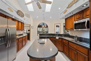 6491 Laurel Oak Dr, Spring Hill, FL 34607 - Photo 12