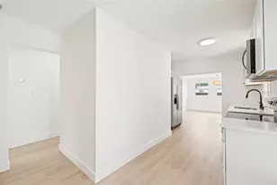 4550 21st St N, Saint Petersburg, FL 33714 - Photo 10