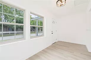 4550 21st St N, Saint Petersburg, FL 33714 - Photo 8