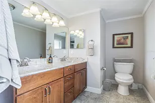 912 Riverside Dr, Tarpon Springs, FL 34689 - Photo 24