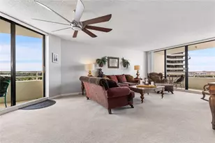 5950 Pelican Bay Plaza S, Gulfport, FL 33707 - Photo 10