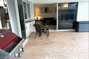 2001 Hawaii Ave NE, Saint Petersburg, FL 33703 - Photo 24