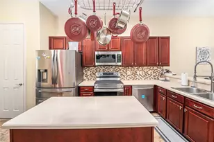 7209 101st Ln, Seminole, FL 33772 - Photo 10