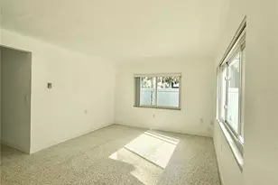 451 Poinsettia Ave, Clearwater Beach, FL 33767 - Photo 18