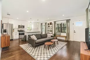 2017 E Henry Ave, Tampa, FL 33610 - Photo 4