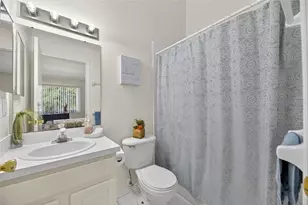 2234 Lake Woodberry Cir, Brandon, FL 33510 - Photo 44